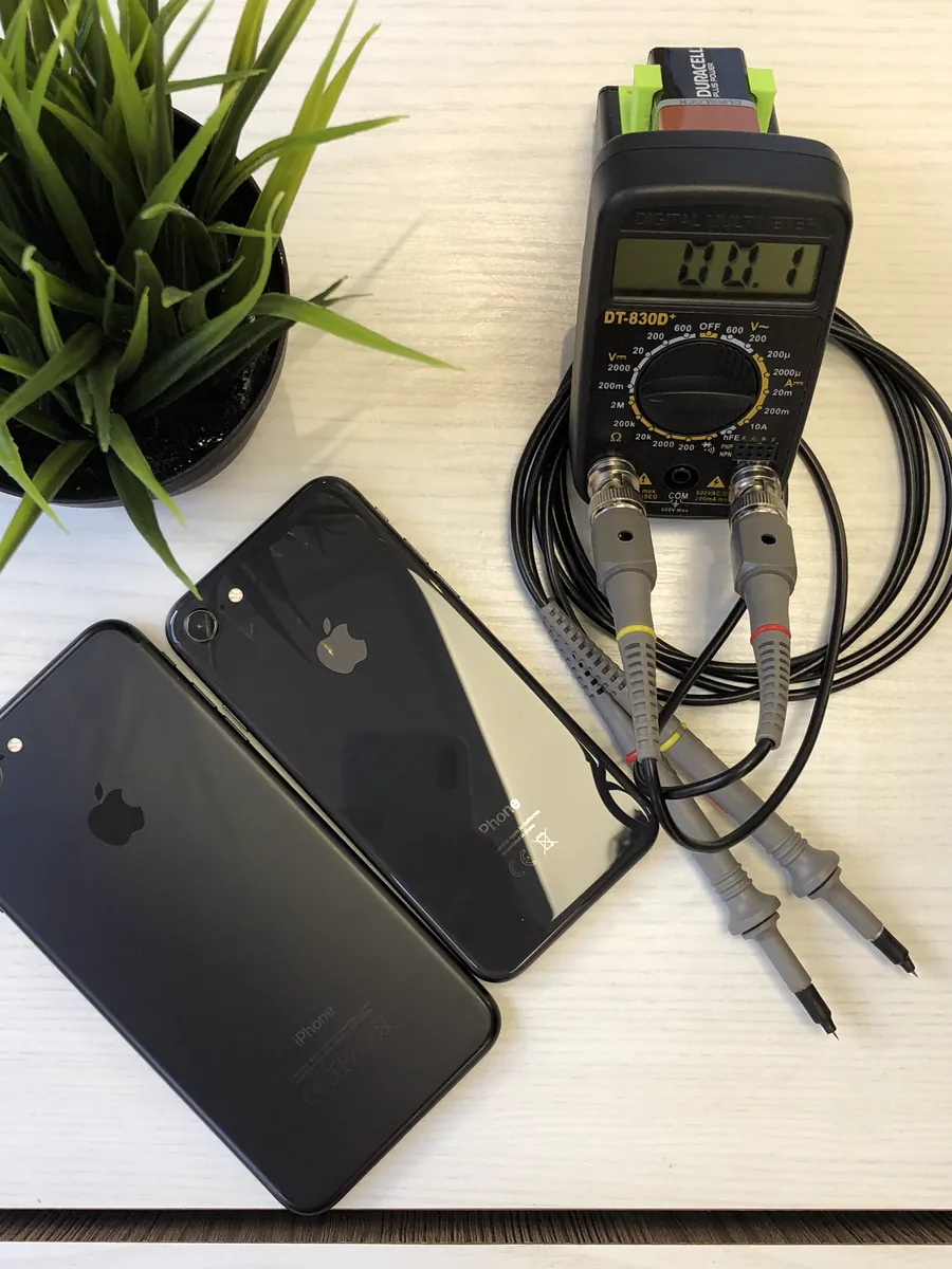 Diagnostic de carte mère iPhone au multimètre, niveau 3